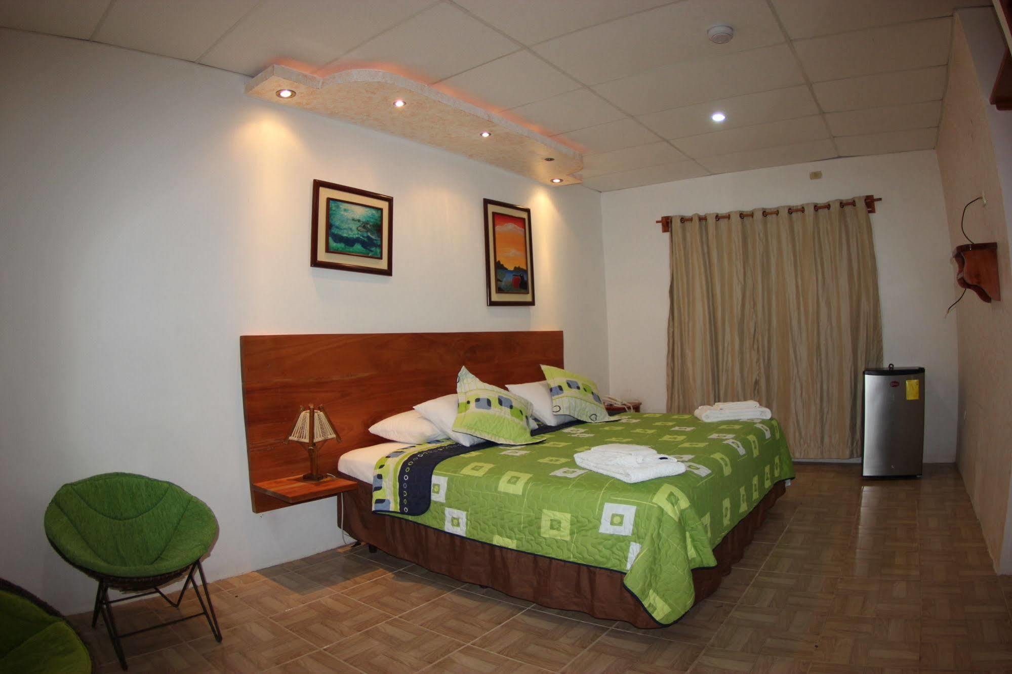 Hotel Twin Galapagos Puerto Ayora  Kültér fotó