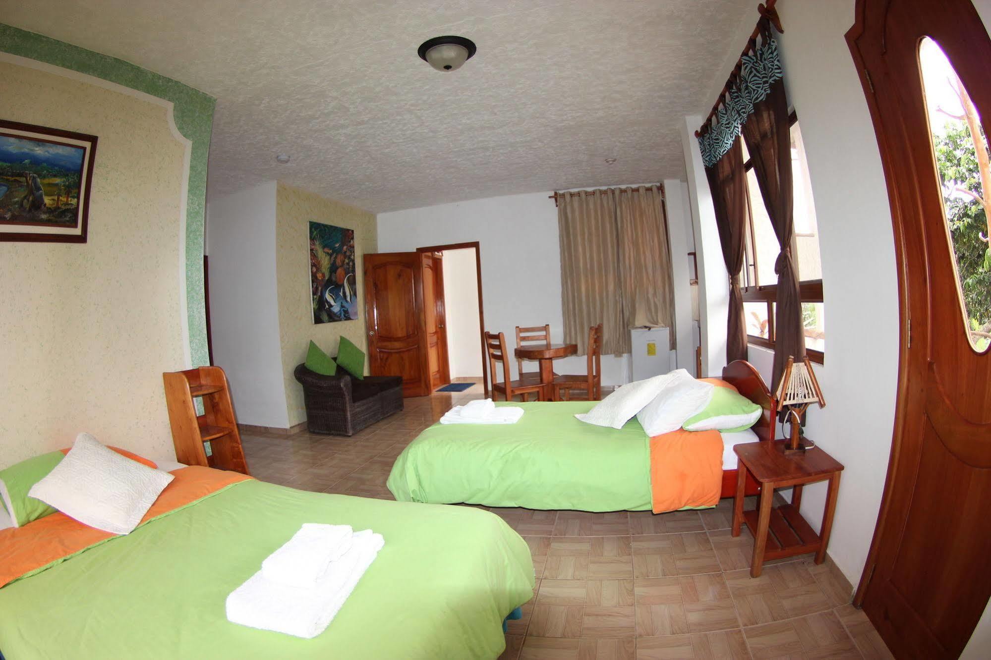 Hotel Twin Galapagos Puerto Ayora  Kültér fotó