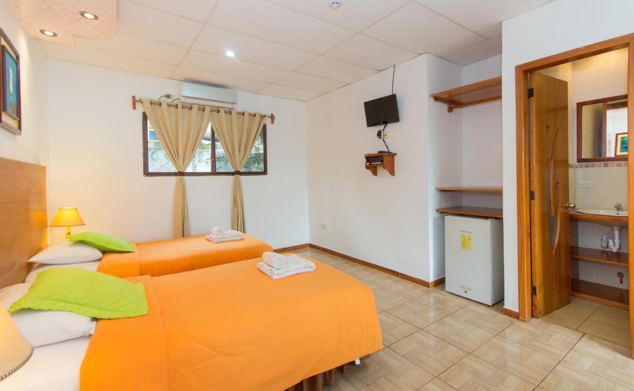 Hotel Twin Galapagos Puerto Ayora  Kültér fotó